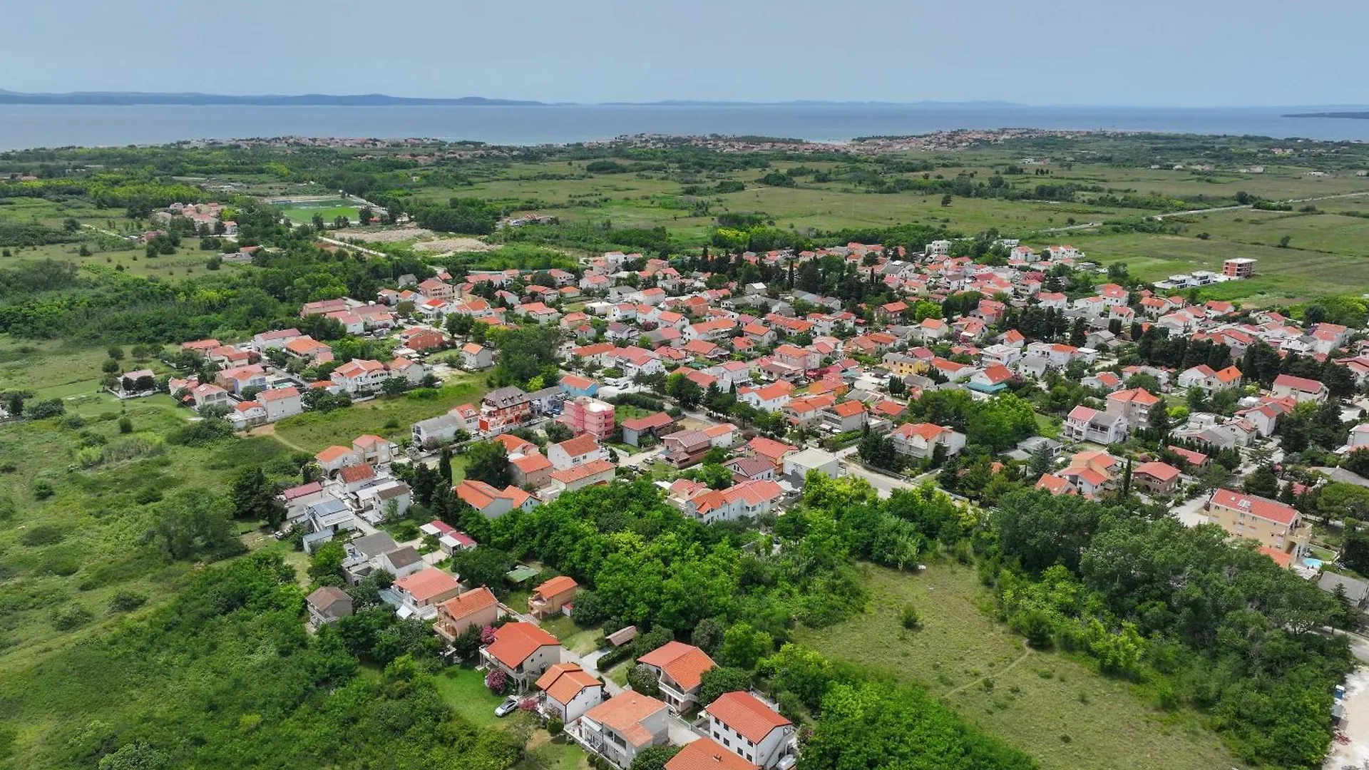 Apartments Kika Nin