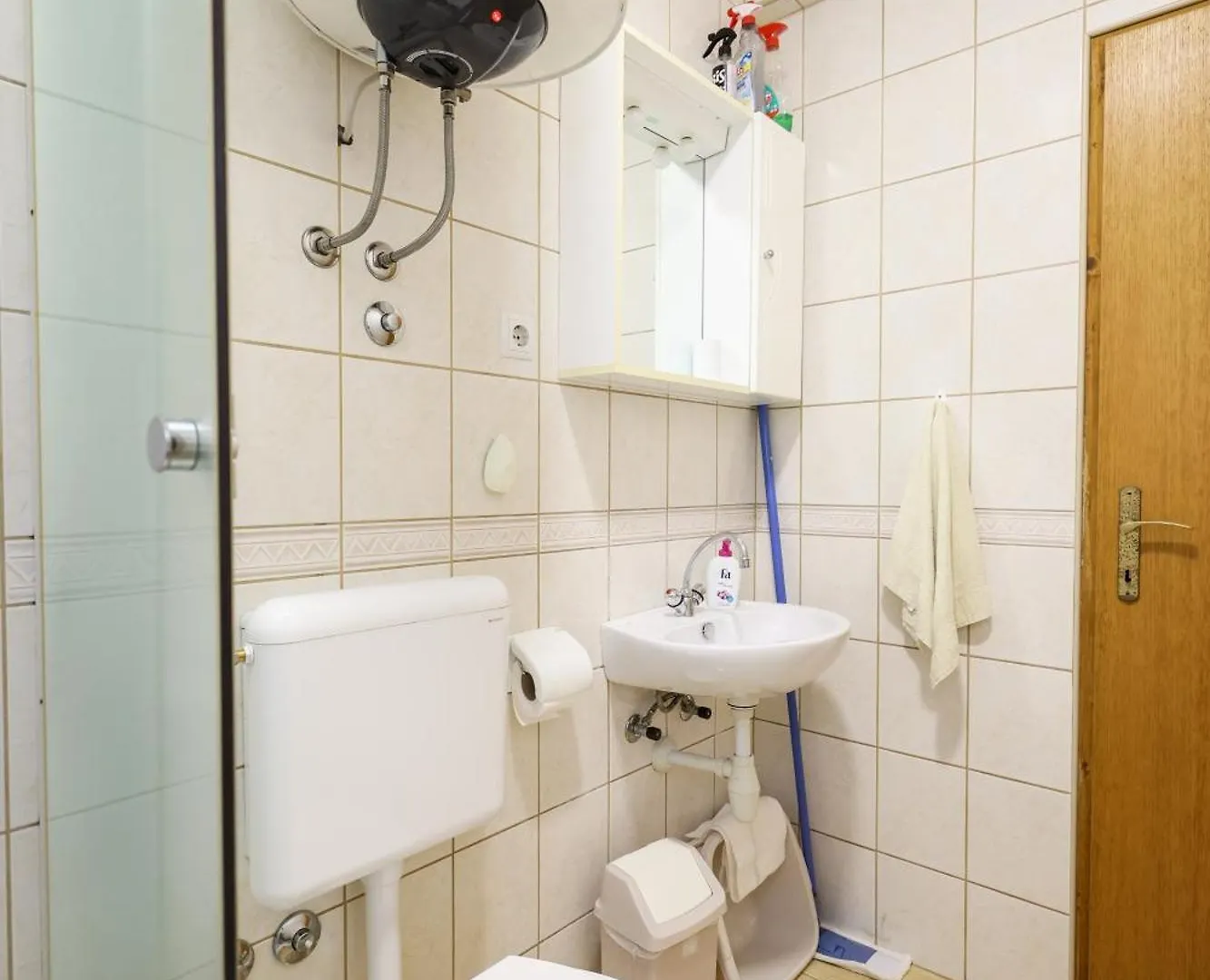 Apartments Kika Nin
